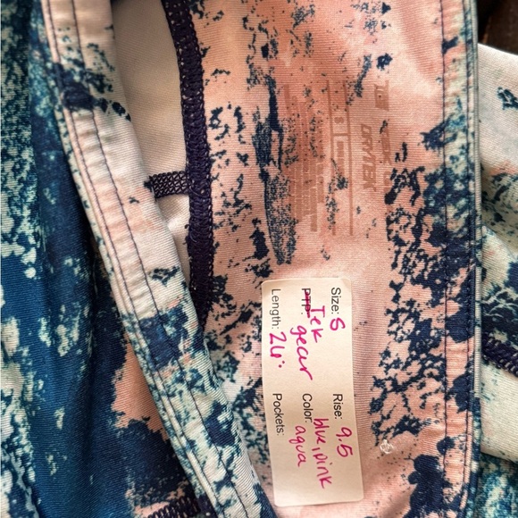 Women’s Tek Gear Dry Tek Water Colored Leggings, Size Small - Picture 4 of 4